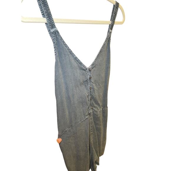 Cloth & Stone Anthropologie Women Large Romper Grey‎ Blue Washed Denim Sleevless - Picture 3 of 7